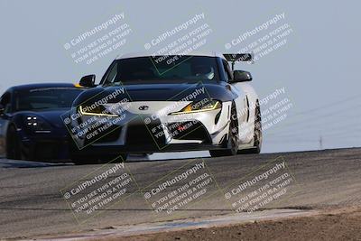 media/Jun-25-2023-Speed SF (Sun) [[f001402e15]]/Yellow Group/Session 2 (Outside Grapevine)/